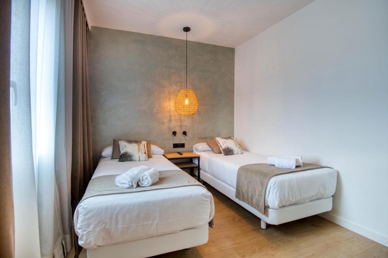 Hotel Costabella Χιρόνα Εξωτερικό φωτογραφία